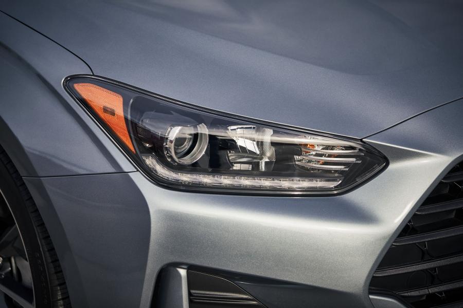Детали экстерьера Hyundai Veloster 2018 года  (NA) (фото 26 из 37)